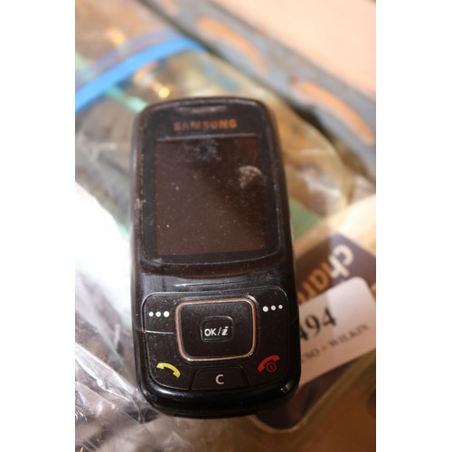 389 - Samsung slide phone, charger car or mains - warranted until 12 noon Tuesday following the above sale