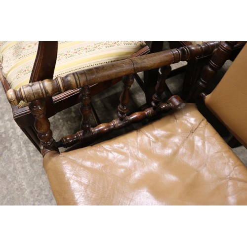 560 - 2 leather American rocking chairs