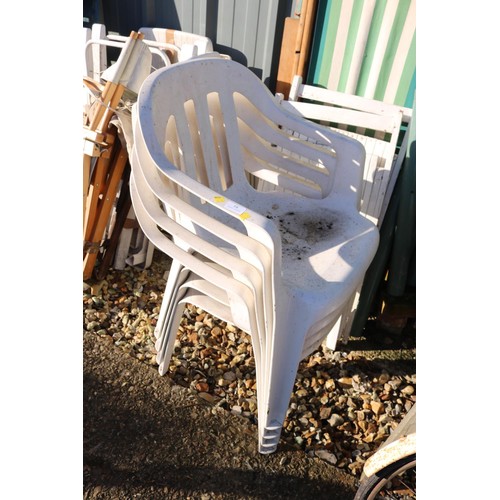 18 - Qty of white garden chairs, etc