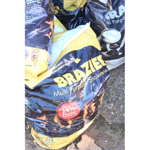 40 - 6 x 10kg bags of multi purpose smokeless fuel