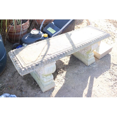 44 - Concrete bench/seat