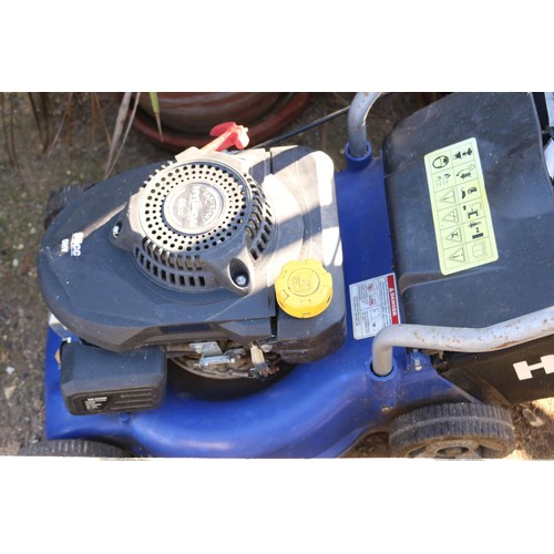 45 - Hyundai rotary petrol lawnmower with grass bag