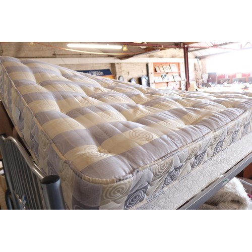 103 - Pine double bed