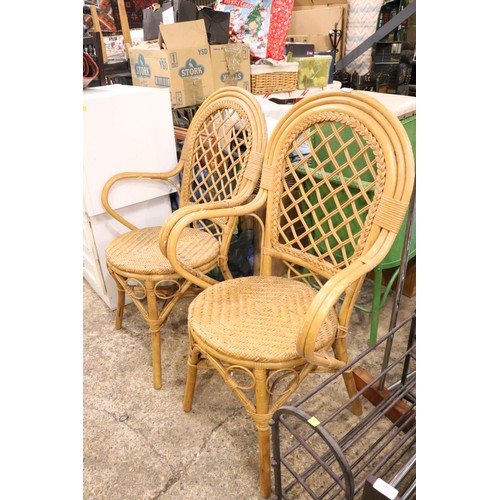 183 - 2 wicker chairs