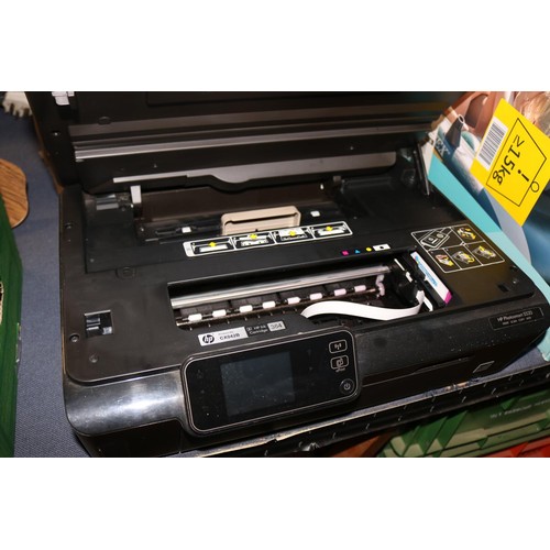 217 - HP photo smart 5520, printer, scanner, copier in colour with ink cartridges & power lead, gwo - warr... 