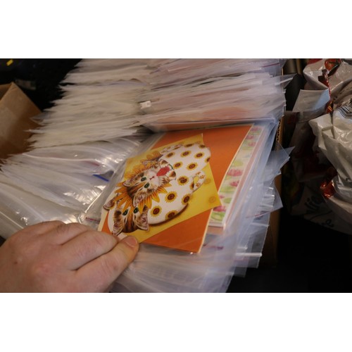 239 - Envelopes, cards, craft, card making