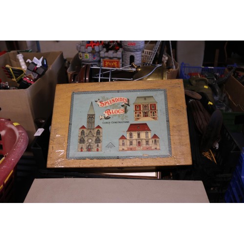 248 - Box of collectables, building b brass lamps