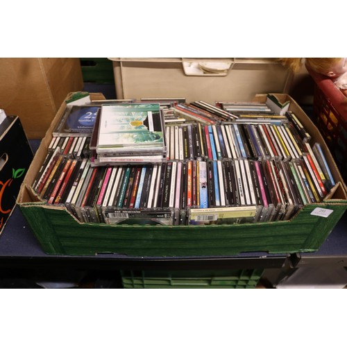 251 - Box of cd's