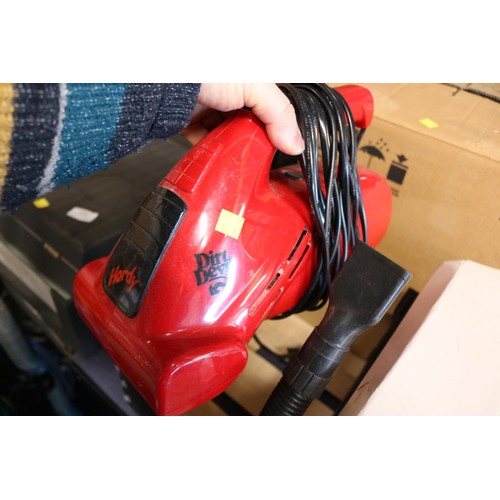 252 - Dirt Devil & Coopers 600w hand vacuum with instructions- warranted until 12 noon Tuesday following t... 