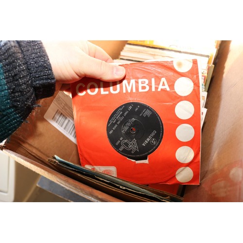 307 - 2 boxes 45rpm records, 50s, 60s, 70s, etc