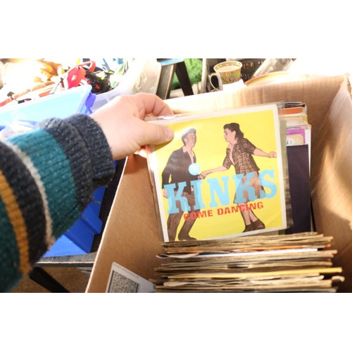 307 - 2 boxes 45rpm records, 50s, 60s, 70s, etc