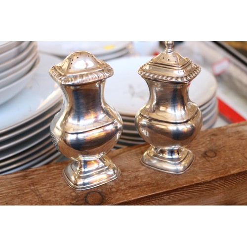 410 - Qty of plated cruet items, sauce boats, etc