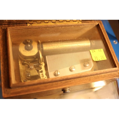 423 - Small music box - Thorens Switzerland