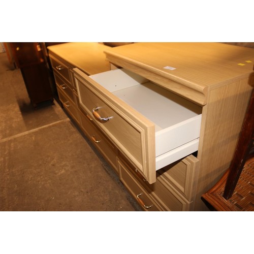 534 - 4 drawer chest