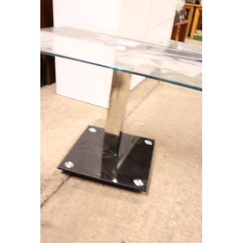 571 - Revolving glass square coffee table