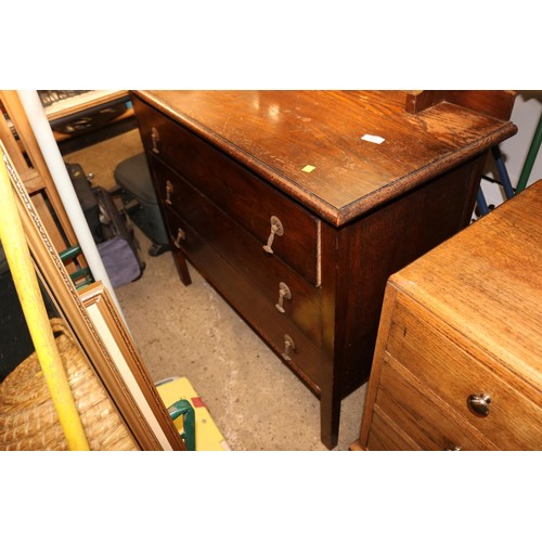 124 - 1930/40's dresser table with mirror