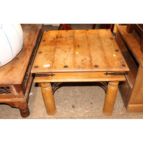 596 - Mexican coffee table