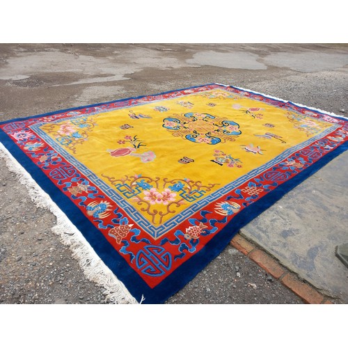 607 - Large oriental style wool rug 175