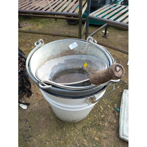 77 - Enamel & galvanised buckets, etc