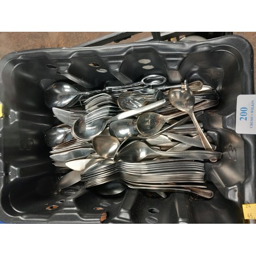 200 - 3 trays of cutlery, etc