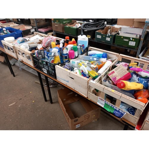 278 - 5 trays of cleaning products, etc