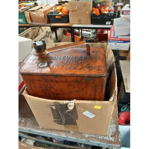 312 - Vintage - petrol can, oil can & hurricane lamp