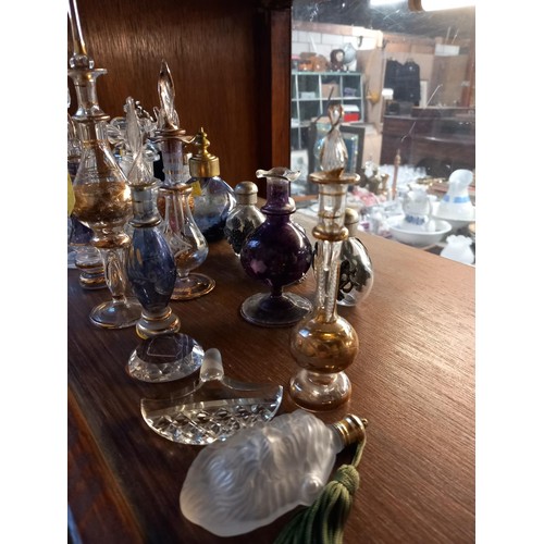 509 - Collection of perfume bottles