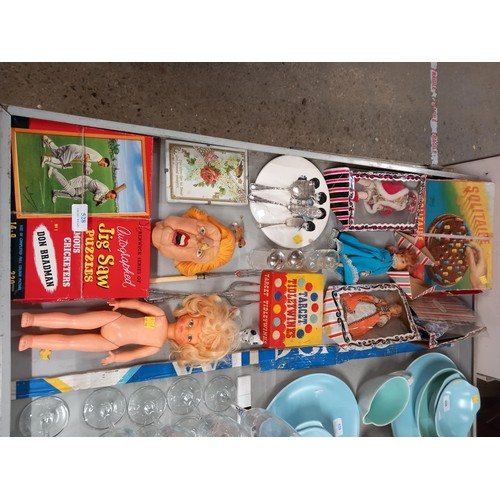 528 - Collectables, incl dolls, jigsaws, glass condiments