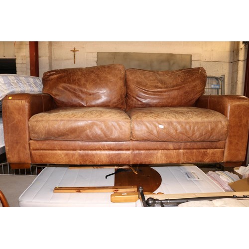 592 - Leather sofa