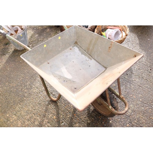 22 - Wheel barrow