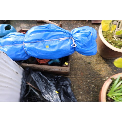 24 - Qty of misc, incl watering cans, plastic pots, folding garden chairs, various bird feeders, etc