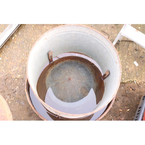 39 - Small galvanised chick feeder