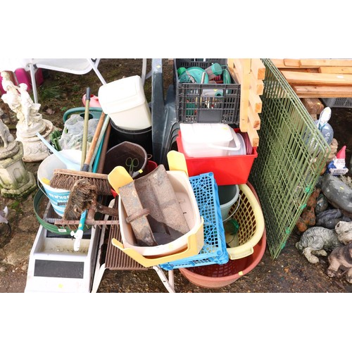 59 - Garden misc, incl 4 plastic chairs, watering cans, pet guard, dog bed, brooms, etc