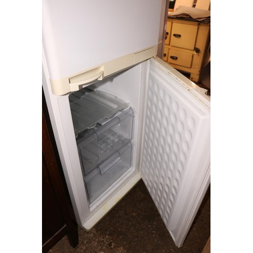 199 - Bosch fridge freezer - warranted until 12 noon Tuesday following the above sale