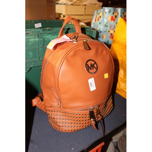 220 - MK rucksack, new