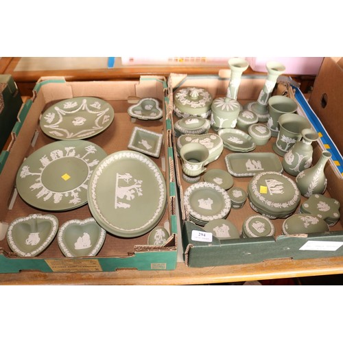 294 - Large qty of green Wedgwood