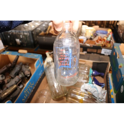 298 - Vintage soda syphons, bols bottles, etc