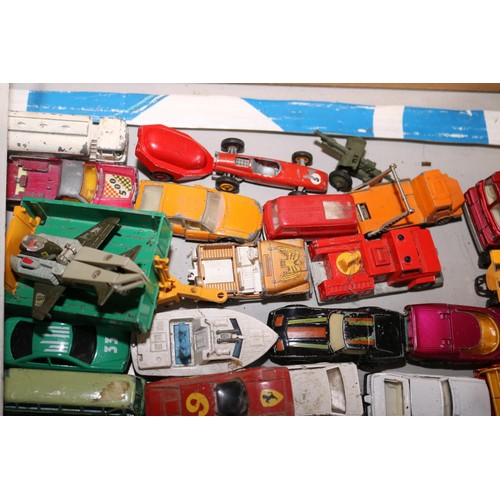 310 - Large qty of vintage/modern toy cars, trucks, etc, incl Dinky Matchbox, Corgi & Britains