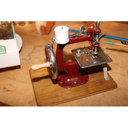 350 - Child’s Sewing machine