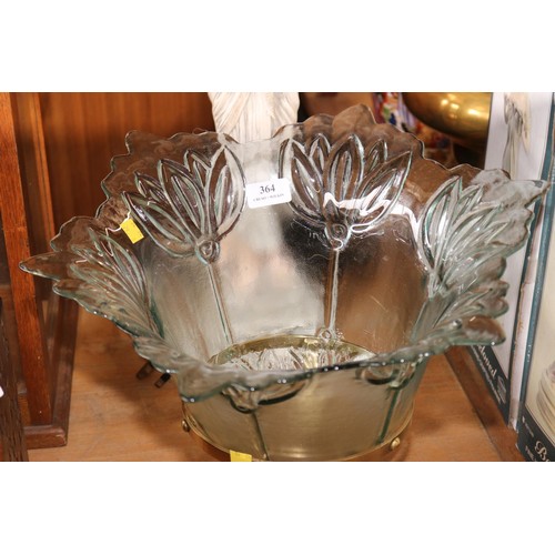 364 - Large glass centre piece bowl on a stand