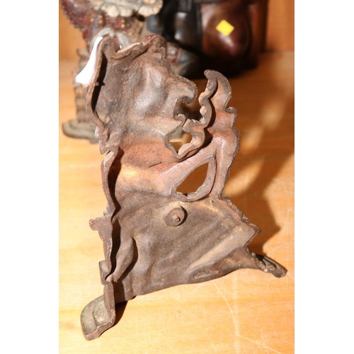 384 - Punch & Judy metal door stops