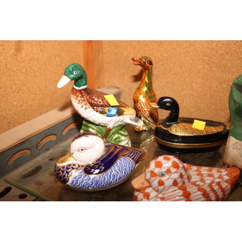 409 - Various duck ornaments, incl Royal Crown, Denby