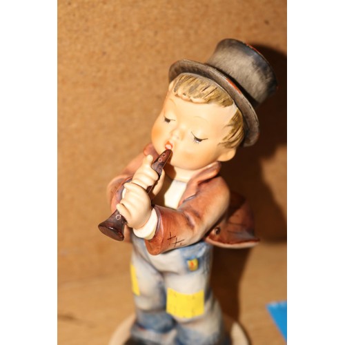 460 - Large Hummel figurine