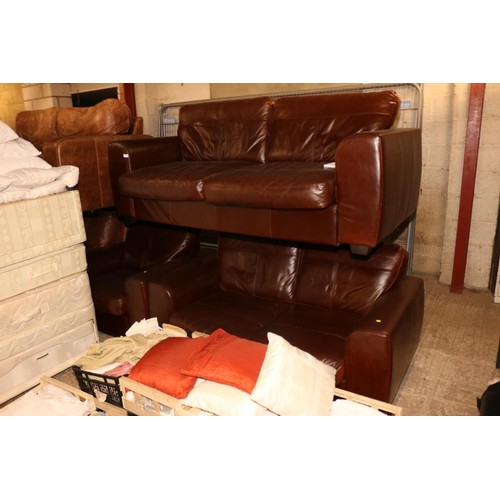 618 - Brown leather 2x 2-seater sofas & chair