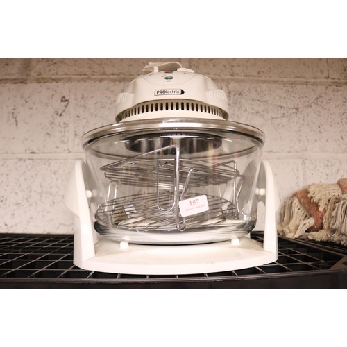 107 - Halogen oven - warranted until 12 noon Tuesday following the above sale