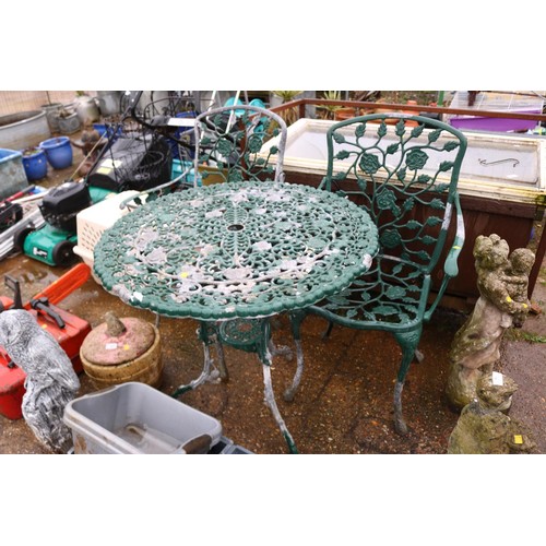 49 - Garden table & 2 chairs