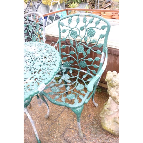 49 - Garden table & 2 chairs