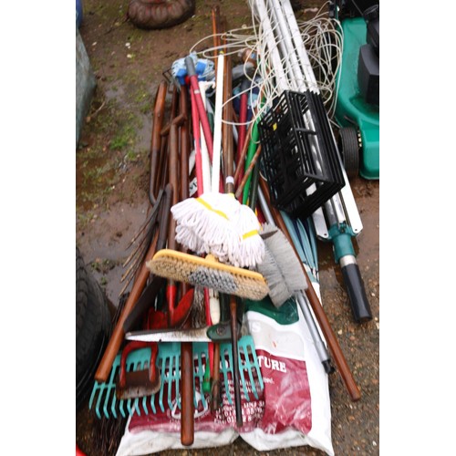 57 - Garden tools, canes, brolly & clothes airer, etc