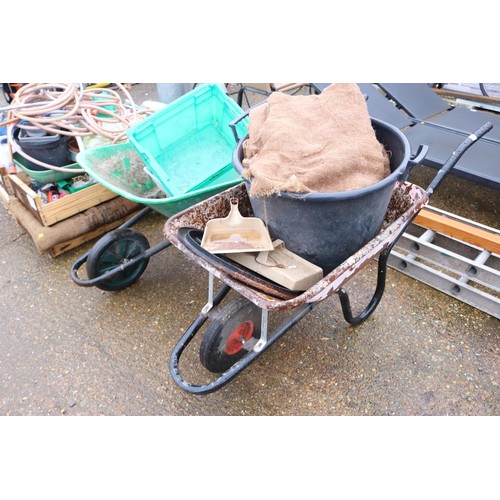 60 - 2 x wheelbarrows and plastic tubs etc