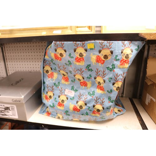 174 - New various men's/women's wash bags